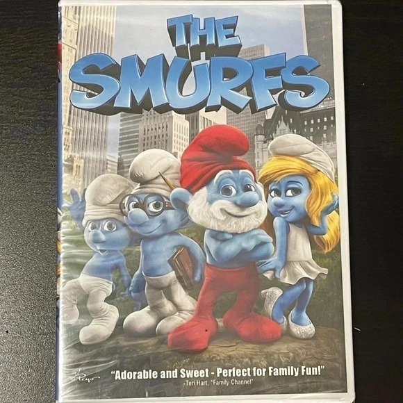 The Smurfs NWT - Picture 1 of 3